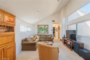 7911 Woodlake Dr, Huntington Beach, CA 92647 - Photo 14