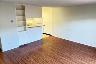 5585 E Pacific Coast Hwy, Long Beach, CA 90804 - Photo 6