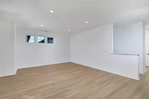 16582 Bottlebrush Ln, Fontana, CA 92336 - Photo 10