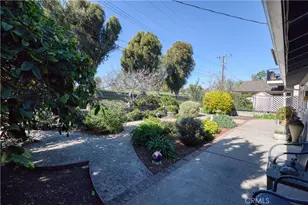 16711 Greenview Ln, Huntington Beach, CA 92649 - Photo 38