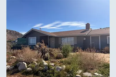 55519 Iona, Yucca Valley, CA 92284 - Photo 2