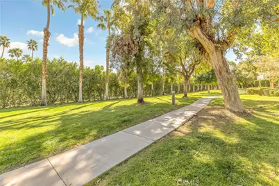 48792 Desert Flower, Palm Desert, CA 92260 - Photo 34
