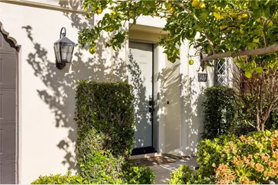 135 Hollow Tree, Irvine, CA 92618 - Photo 4