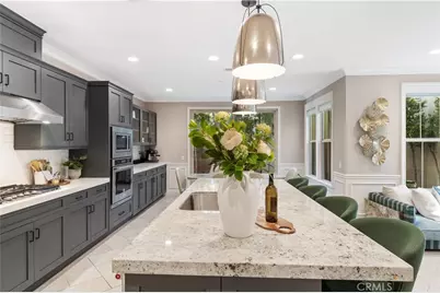 135 Hollow Tree, Irvine, CA 92618 - Photo 12