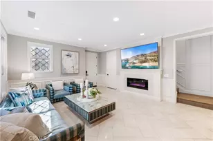 135 Hollow Tree, Irvine, CA 92618 - Photo 6