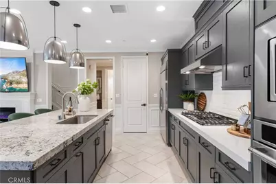 135 Hollow Tree, Irvine, CA 92618 - Photo 10