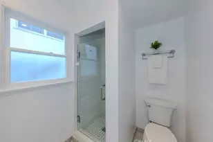 83 63rd Pl, Long Beach, CA 90803 - Photo 24