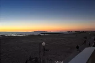 2712 W Oceanfront, Newport Beach, CA 92663 - Photo 28