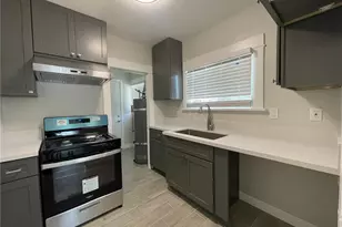 604 S Van Ness Ave, Santa Ana, CA 92701 - Photo 10