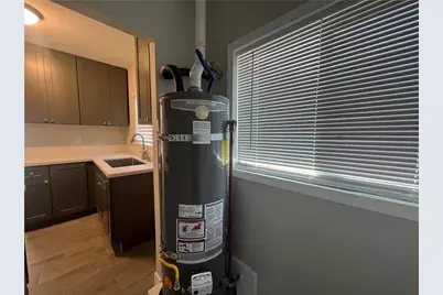 604 S Van Ness Avenue, Santa Ana, CA 92701 - Photo 18