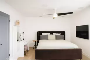 17952 Caledonia, Huntington Beach, CA 92647 - Photo 10