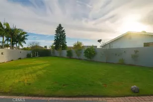 17952 Caledonia, Huntington Beach, CA 92647 - Photo 20