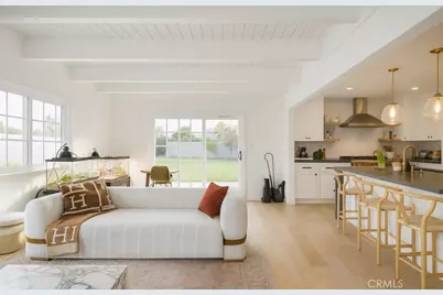 17952 Caledonia, Huntington Beach, CA 92647 - Photo 2