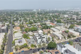 113 1/2 N Manhattan Pl, Los Angeles, CA 90004 - Photo 50