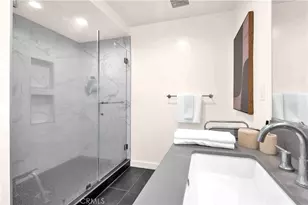 113 1/2 N Manhattan Pl, Los Angeles, CA 90004 - Photo 34