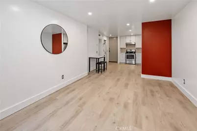 532 N Rossmore Avenue #107, Los Angeles, CA 90004 - Photo 2