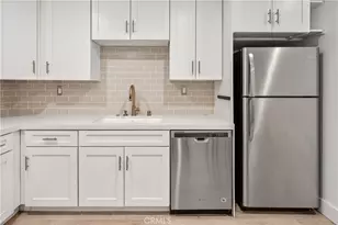 532 N Rossmore Ave, Los Angeles, CA 90004 - Photo 8