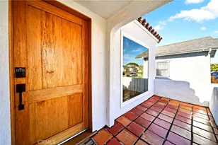 5939 Cimarron, Los Angeles, CA 90047 - Photo 2