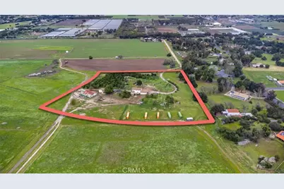 15300 Round Tree, Valley Center, CA 92082 - Photo 6