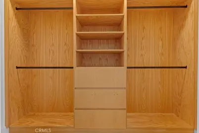 23755 Clarendon, Woodland Hills, CA 91367 - Photo 36