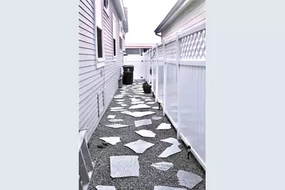 20701 Beach Boulevard #252, Huntington Beach, CA 92648 - Photo 18