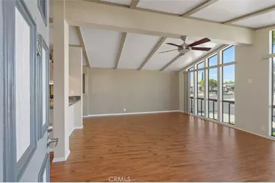 29035 Via Zapata, Murrieta, CA 92563 - Photo 6