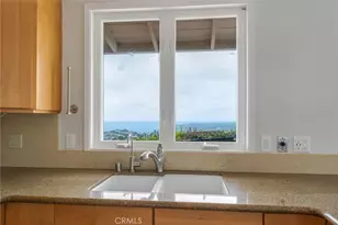 3083 Cresta, Laguna Beach, CA 92651 - Photo 22