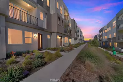 26661 Blue Hills Loop, Valencia, CA 91381 - Photo 6