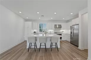 26661 Blue Hills Loop, Valencia, CA 91381 - Photo 4