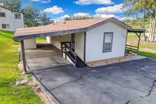 32068 Anna Marie Ln, Bonsall, CA 92003 - Photo 36