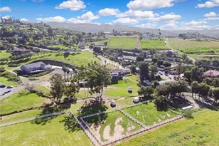 32068 Anna Marie Ln, Bonsall, CA 92003 - Photo 42