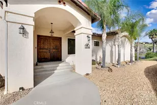 32068 Anna Marie Ln, Bonsall, CA 92003 - Photo 2
