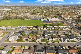 17401 Jefferson Ln, Huntington Beach, CA 92647 - Photo 42