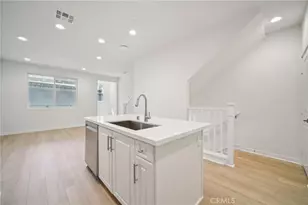 154 Balsawood, Tustin, CA 92780 - Photo 6