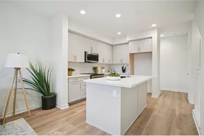 148 Balsawood, Tustin, CA 92780 - Photo 6