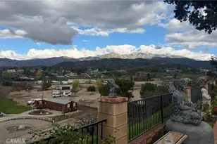 13288 Bryant, Yucaipa, CA 92399 - Photo 38