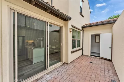 168 Outwest, Irvine, CA 92618 - Photo 28