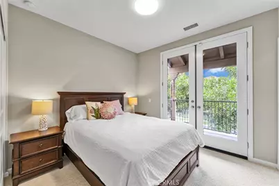 168 Outwest, Irvine, CA 92618 - Photo 20