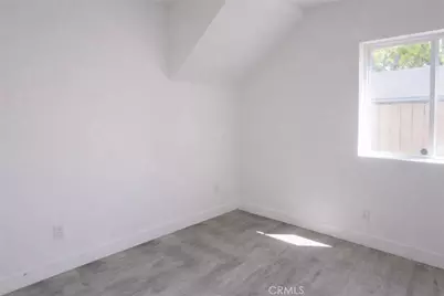 532 W Vernon, Los Angeles, CA 90037 - Photo 6