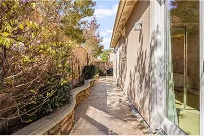 70 Twin Gables, Irvine, CA 92620 - Photo 26