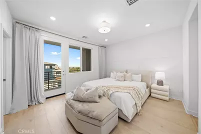 275 Sash, Irvine, CA 92618 - Photo 2