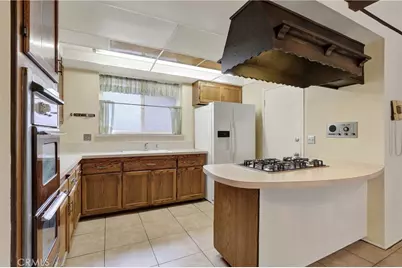 2218 Lewis Street, Santa Ana, CA 92706 - Photo 14