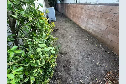 22435 Welby Way, West Hills, CA 91307 - Photo 14