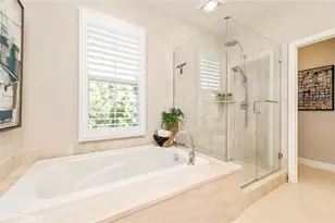 211 Canvas, Irvine, CA 92620 - Photo 14