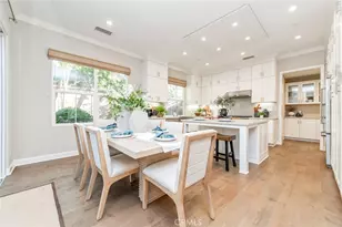 211 Canvas, Irvine, CA 92620 - Photo 6