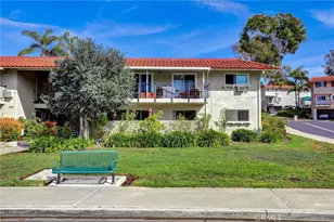 2327 Via Mariposa W, Laguna Woods, CA 92637 - Photo 2