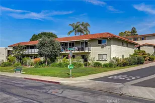 2327 Via Mariposa W, Laguna Woods, CA 92637 - Photo 28