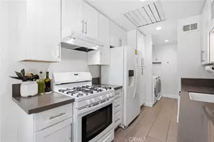 26247 Via Roble, Mission Viejo, CA 92691 - Photo 2