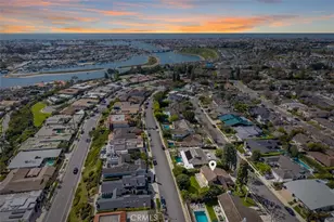 1208 Somerset, Newport Beach, CA 92660 - Photo 34