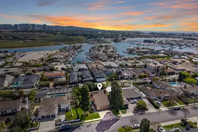 1208 Somerset, Newport Beach, CA 92660 - Photo 2